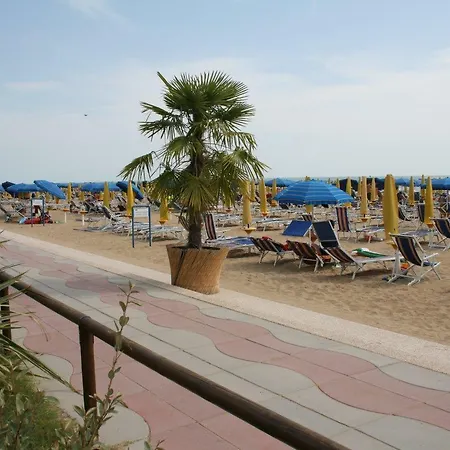 Condominio Penelope Piazza Torino Da Colla Apartman Lido di Jesolo