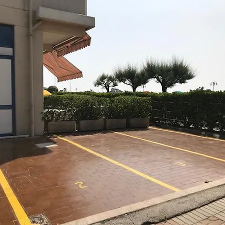 Apartment Penelope Piazza Torino Da Colla *